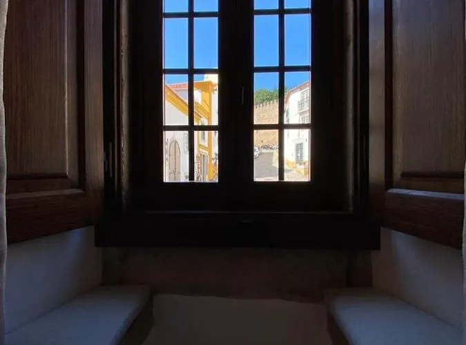 Casa Do Toupeiro בית הארחה